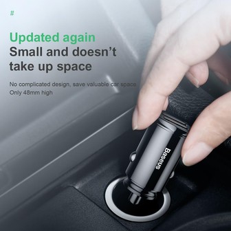 The Circular Plastic A+A 30W Dual QC3.0 Quick Car Charger
