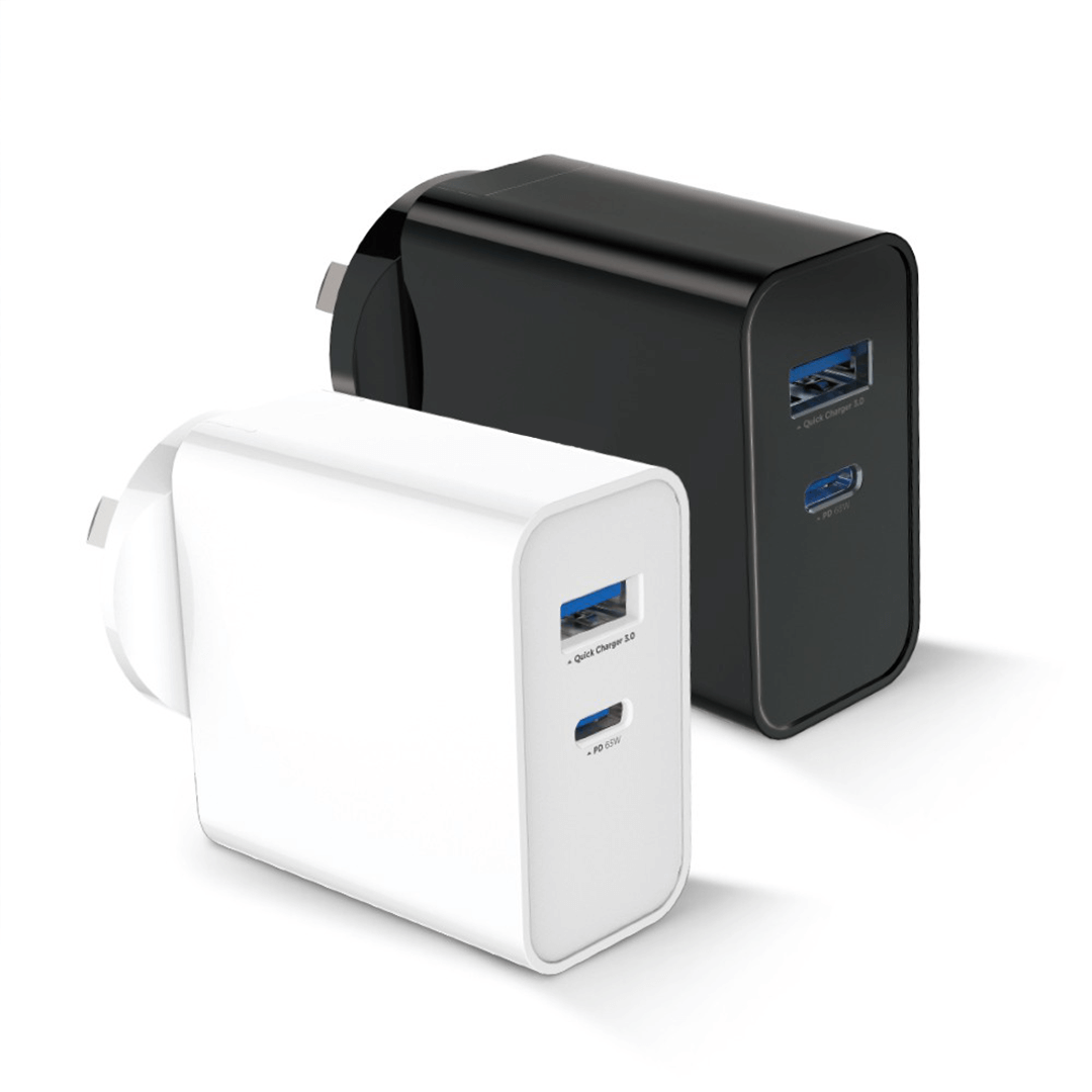 65W PD3.0+QC3.0 Fast Charging Adapter: Power Up Your Devices Faster - White